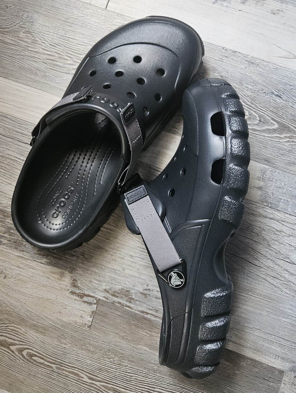 Crocs Off-Road Sport Clog All-Terrain Black Men’s 8/Womens 10
